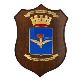 CREST IN METALLO SMALTATO BASE LEGNO 22,5X17,5CM AVIAZIONE ESERCITO