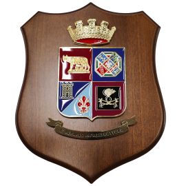 CREST IN METALLO SMALTATO BASE LEGNO 22,5X17,5CM 8 REP. INFRASTRUTTURE