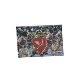 MAGNETE IN METALLO STAMPATO BRIGATA BERSAGLIERI GARIBALDI E.I.